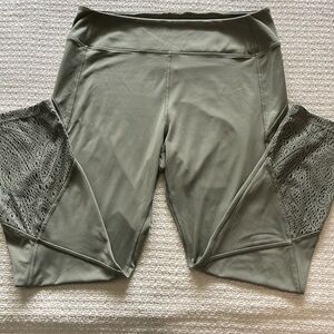 Pink Sport Ladies XL ,  Light olive green, open (cut work) lace cuffed leggings